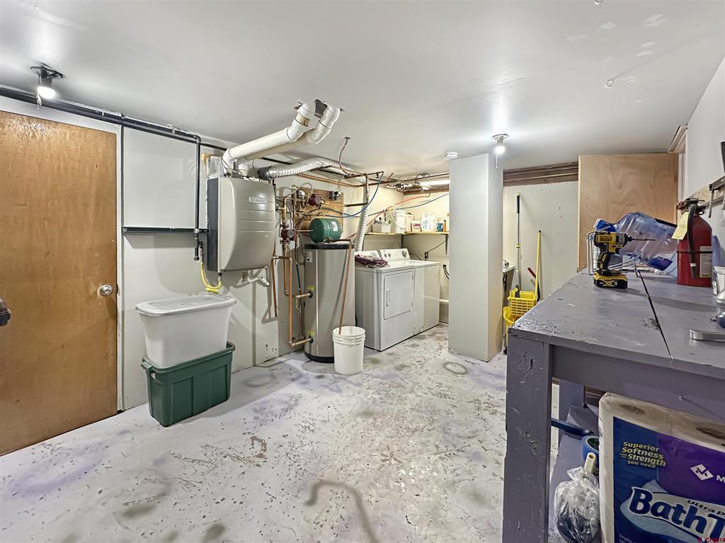 1018 3rd Street