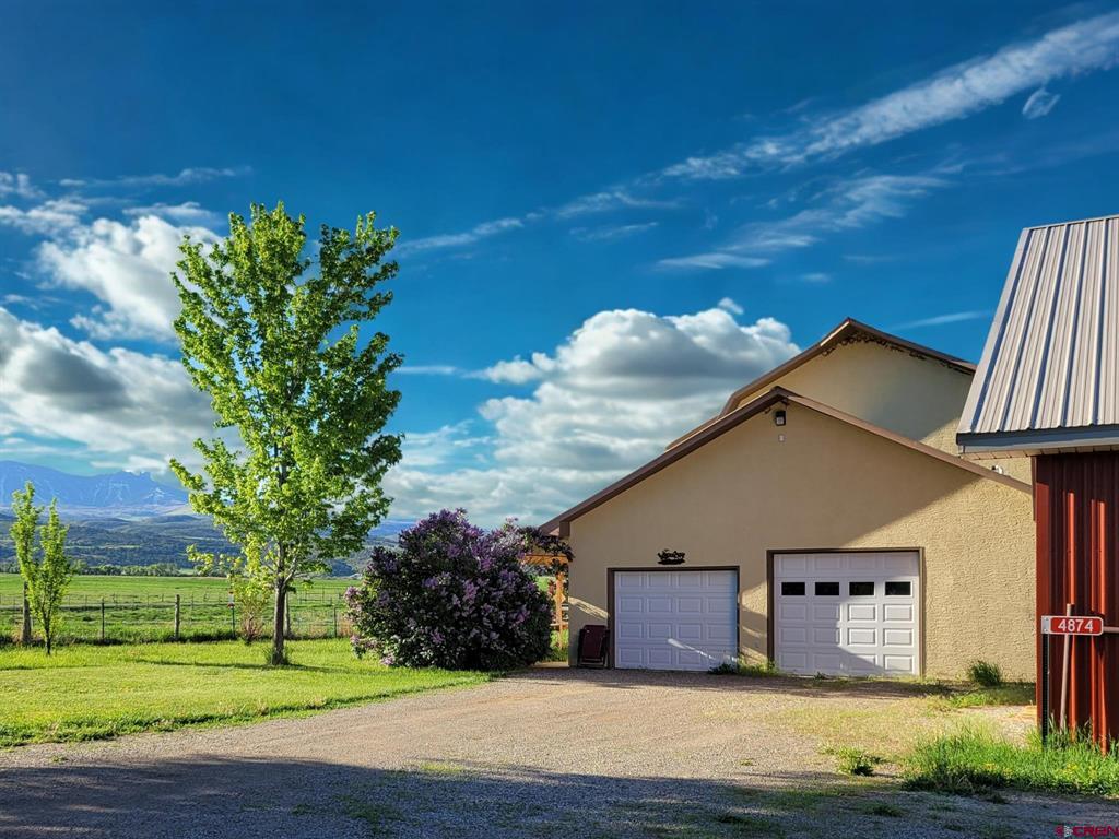 41990 Cottonwood Creek Road