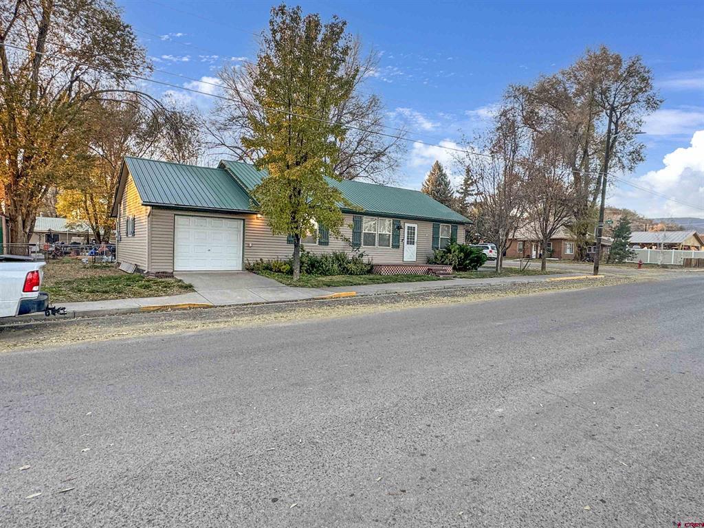 387 E Main Street
