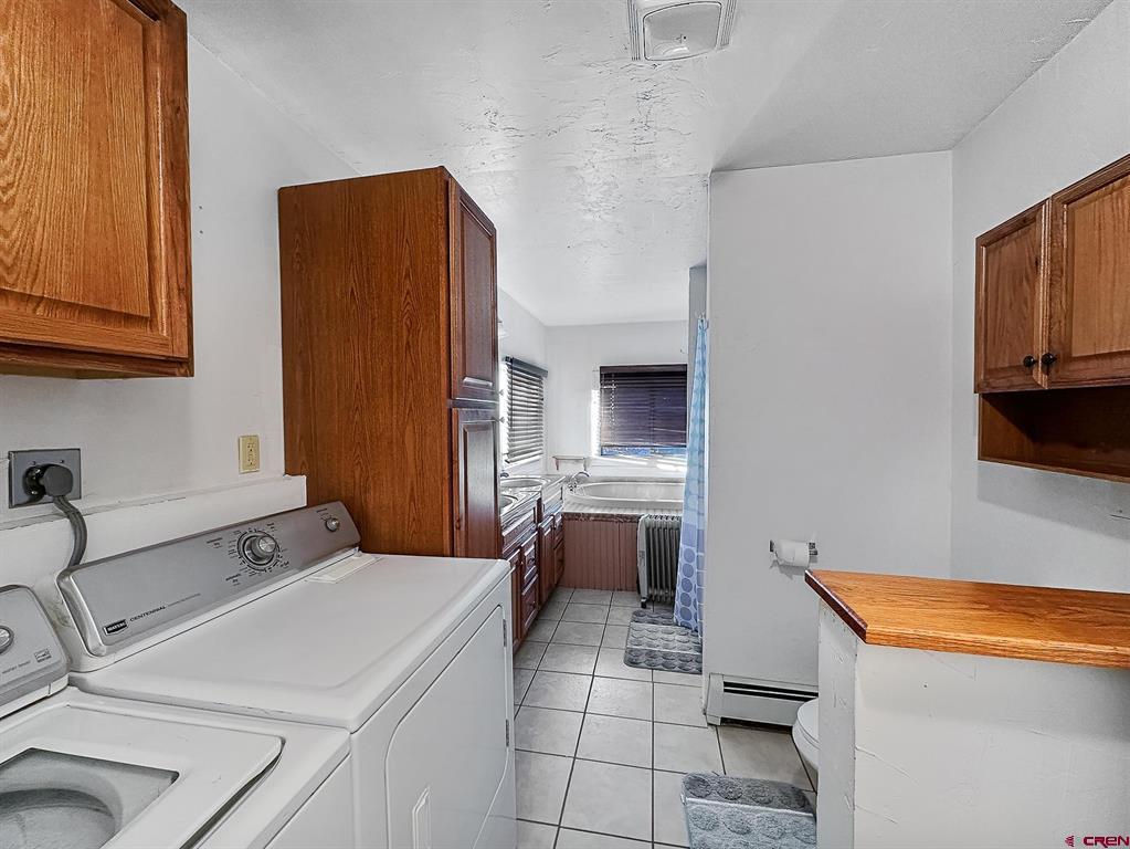 201 Box Elder Avenue Unit: 4
