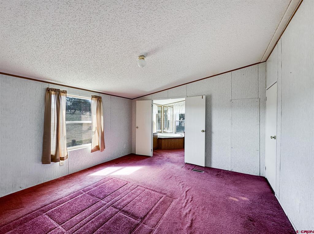 1438 Lakeview Road