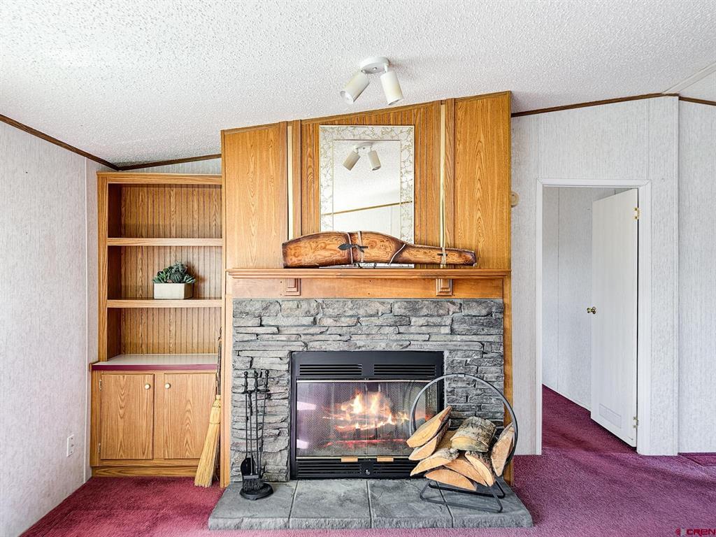 1438 Lakeview Road