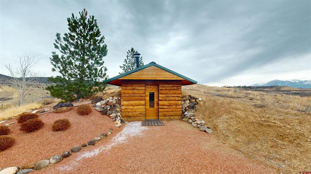 10696 Hidden Springs Road