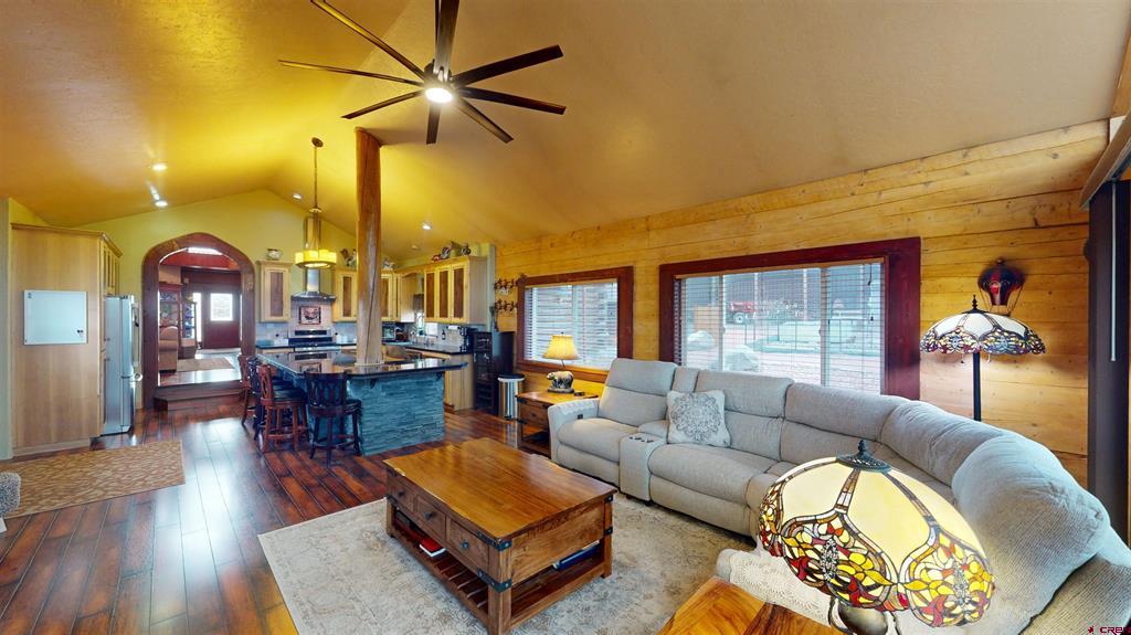 10696 Hidden Springs Road