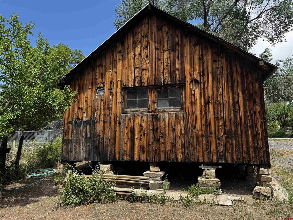 480 Cedar Avenue