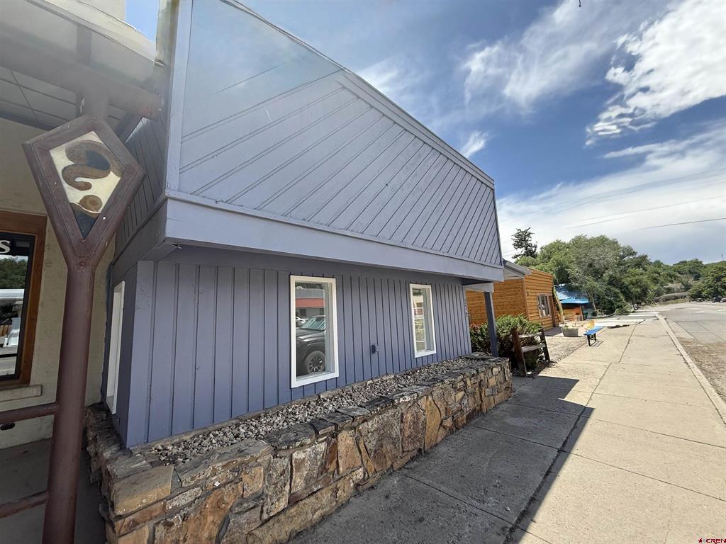 179 W Bridge Street