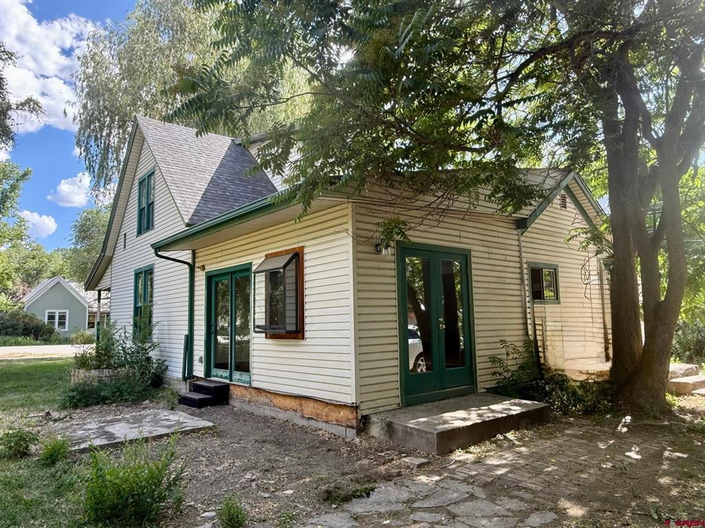 514 3rd Street
