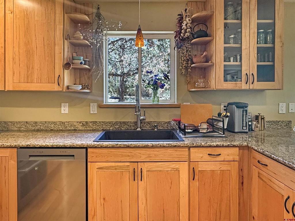 13693 Ragged Mountain Drive