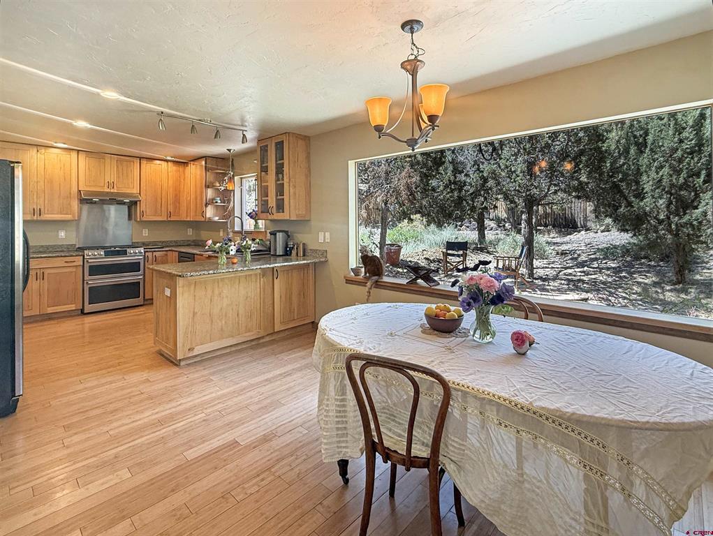 13693 Ragged Mountain Drive