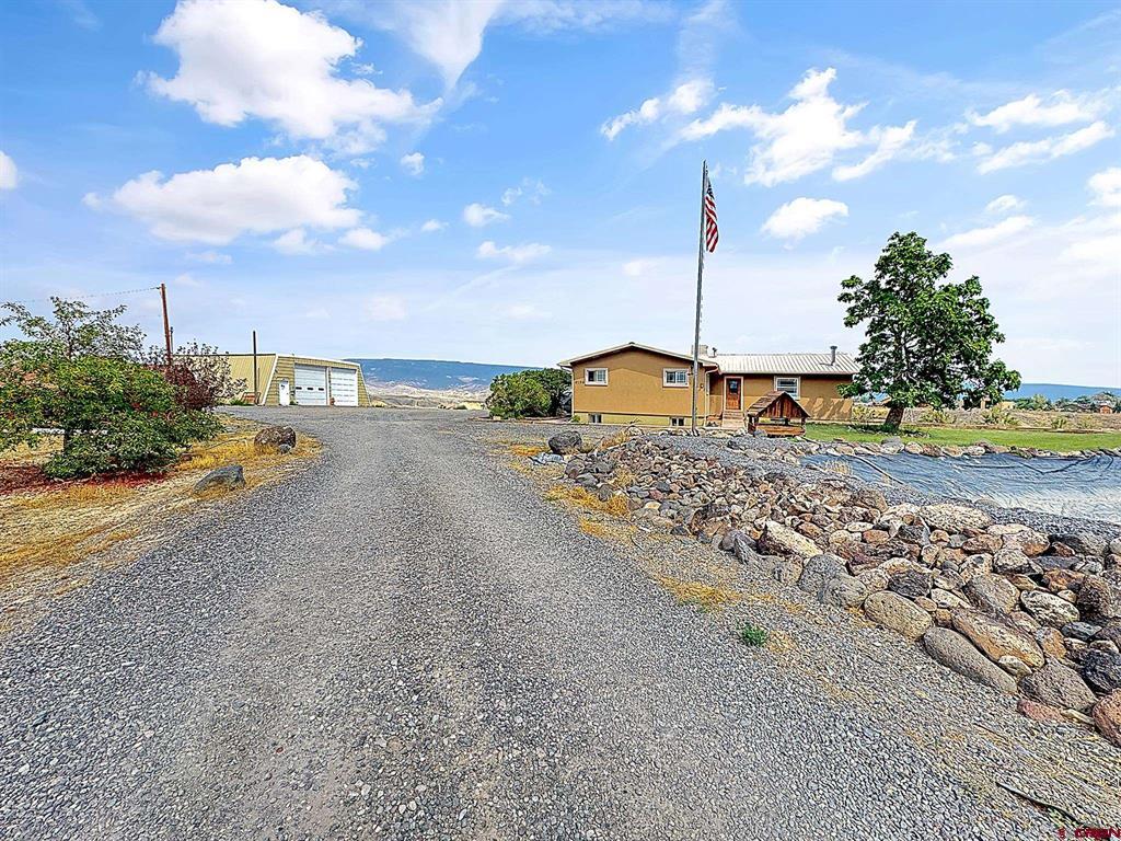 9159 Highway 65