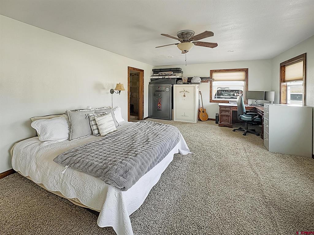 9159 Highway 65
