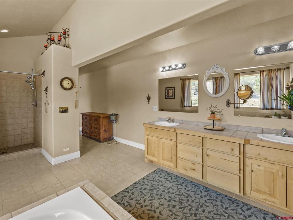 38150 Fruitland Mesa Road
