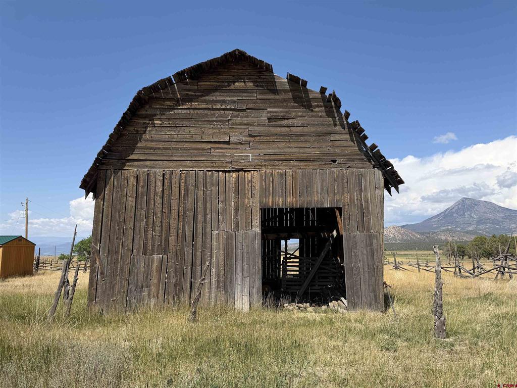1800 Black Canyon Road