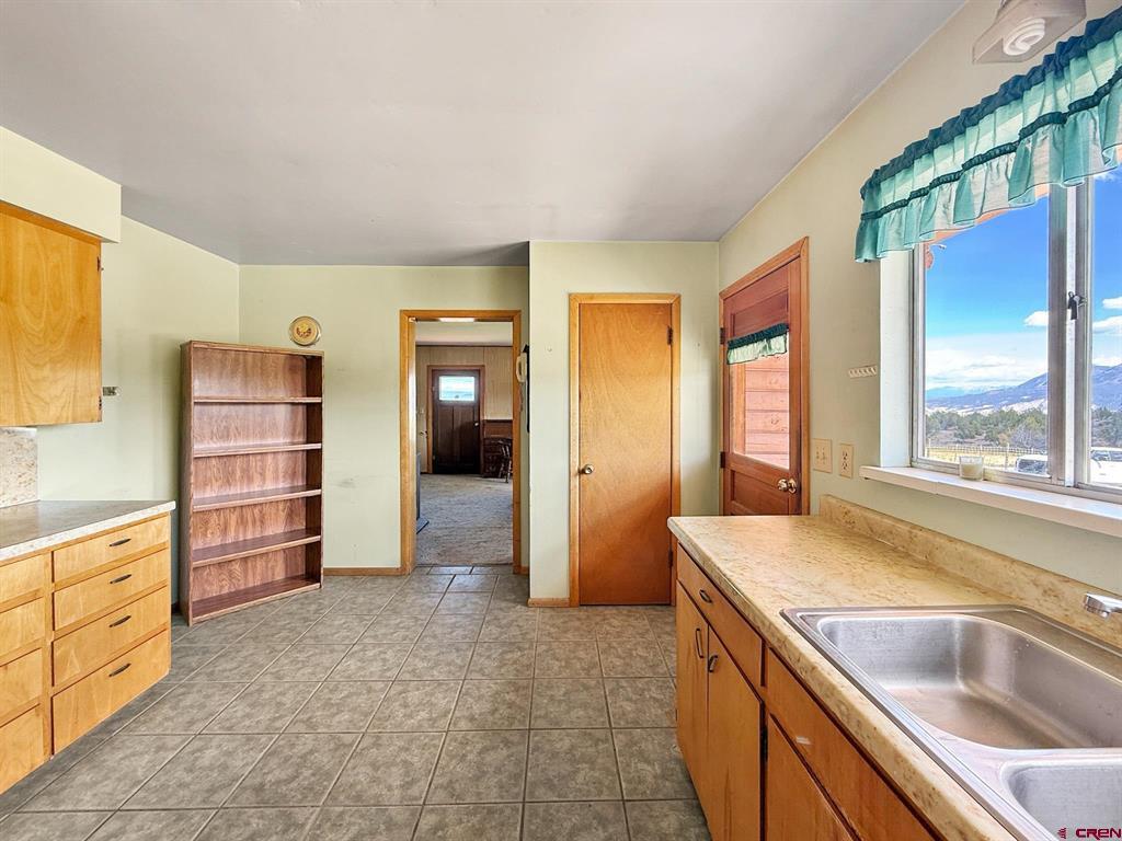 34706 Fruitland Mesa Road