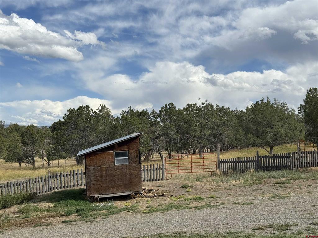 34706 Fruitland Mesa Road