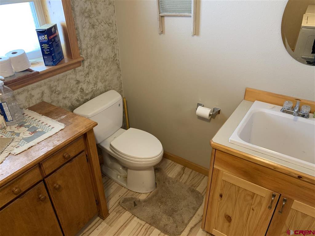 38832 Fruitland Mesa Road