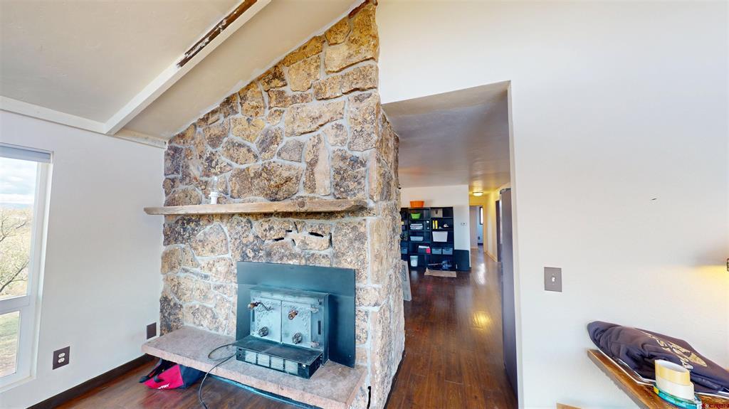 856 Short Road