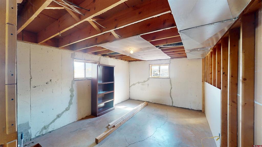 856 Short Road