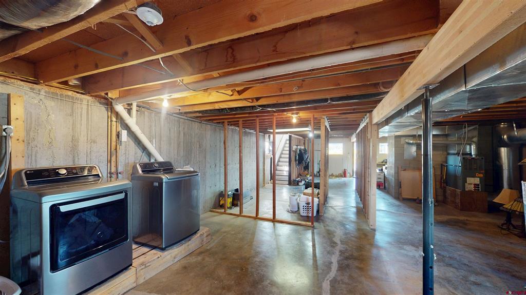 856 Short Road