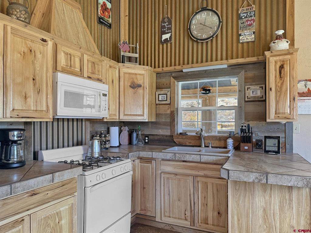82989 Frontier Trail