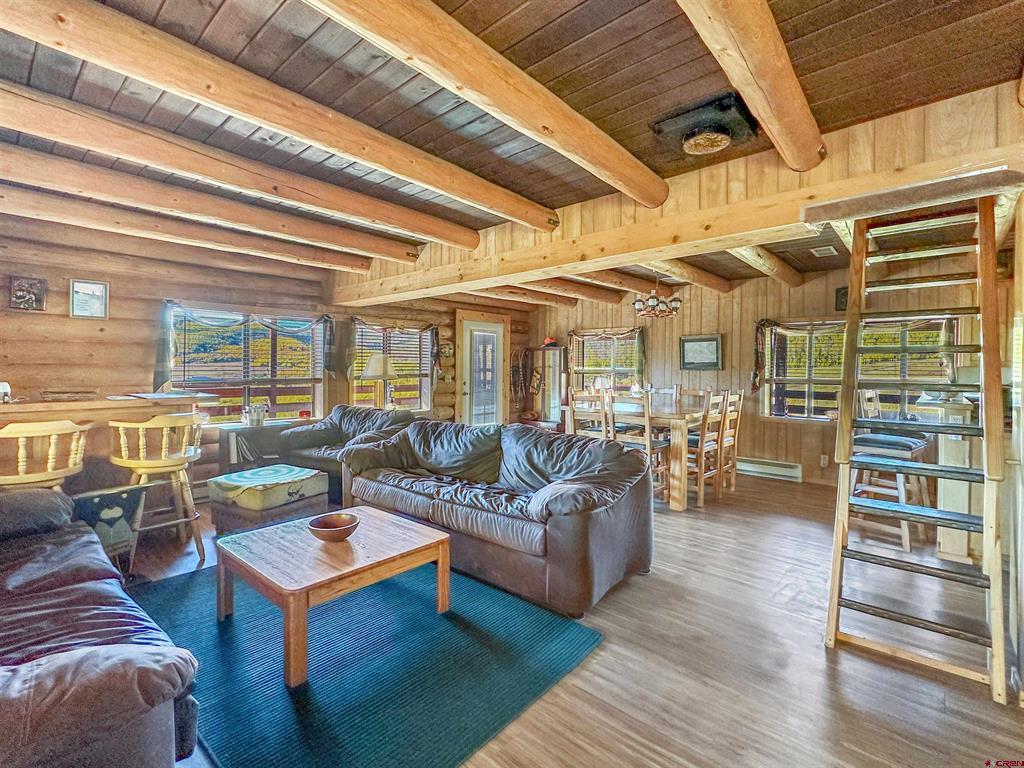41014 Beaver Trail Lane