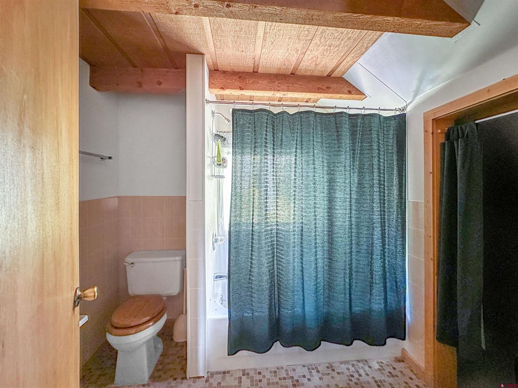 41014 Beaver Trail Lane