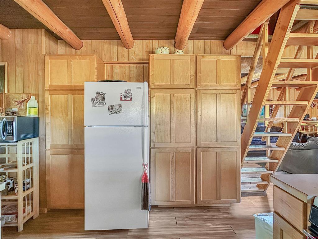 41014 Beaver Trail Lane