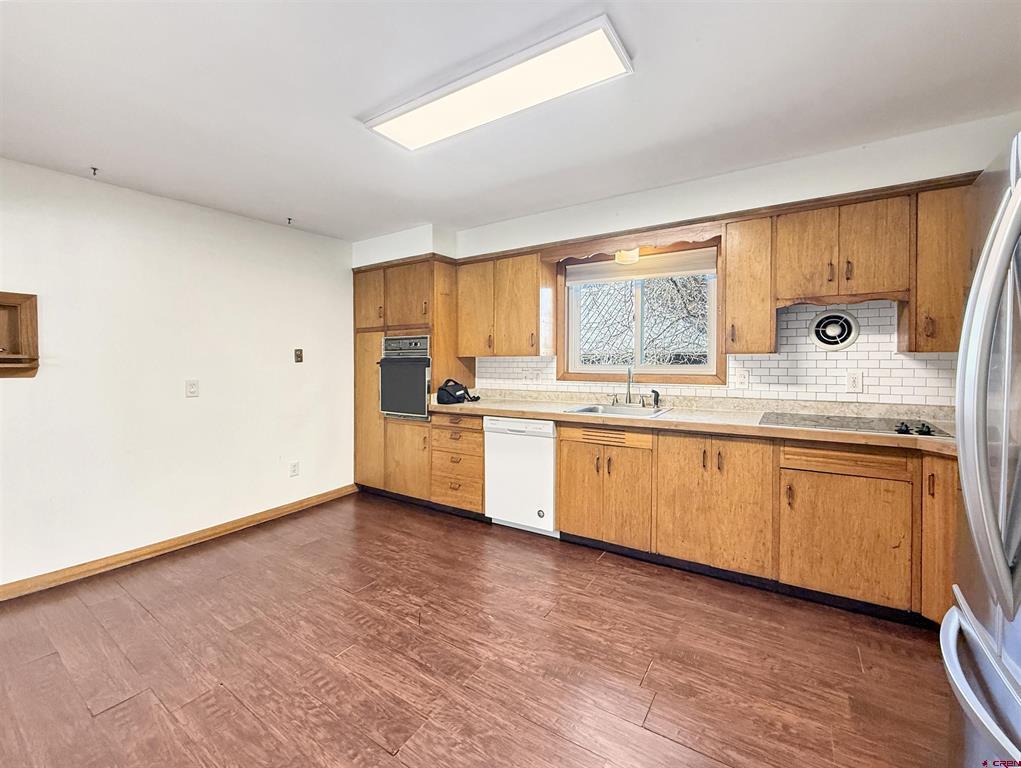 1112 2nd Street