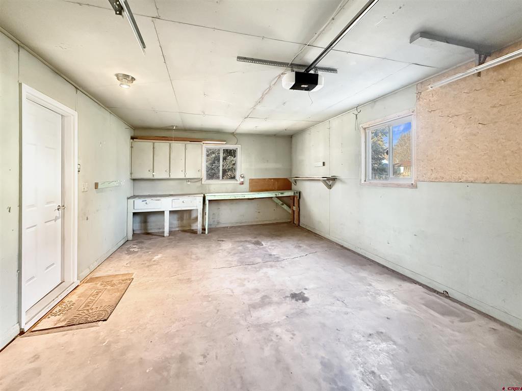 1112 2nd Street