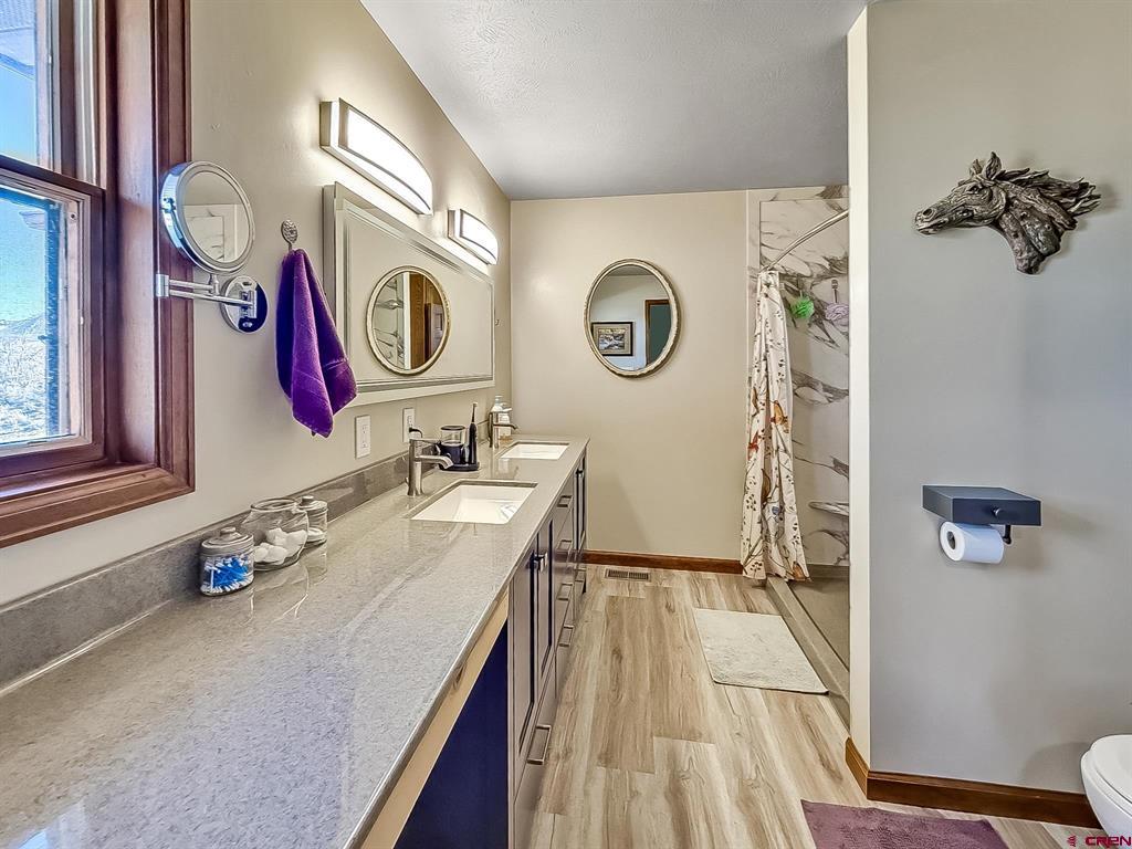 8806 Cottonwood Lane