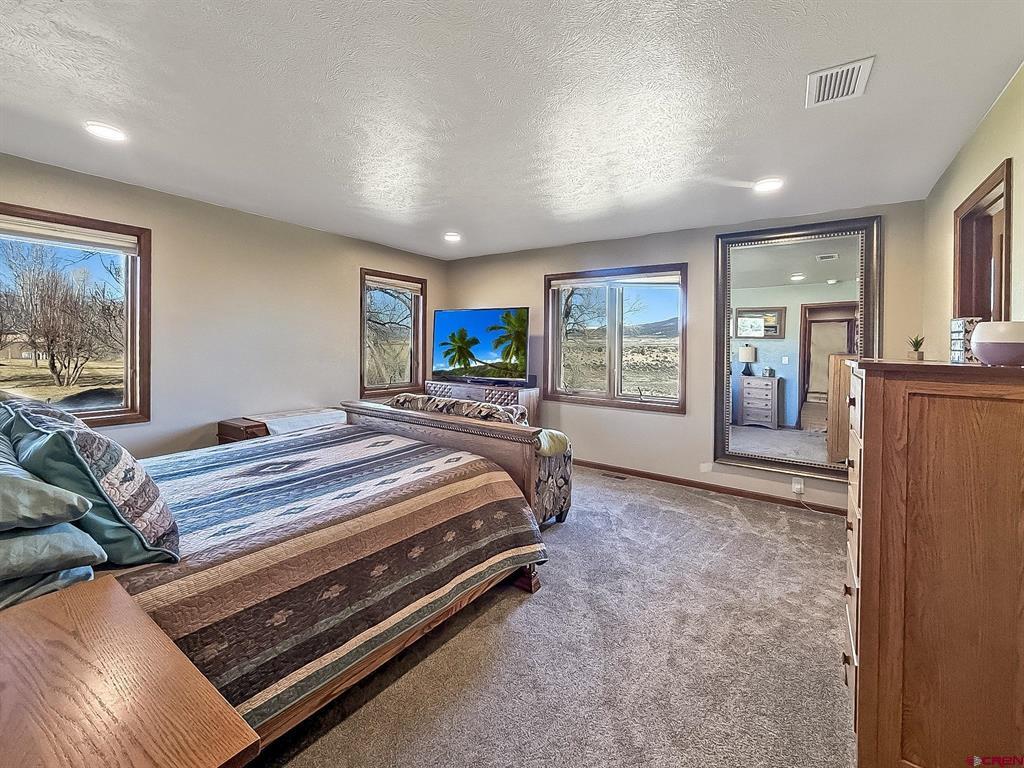 8806 Cottonwood Lane