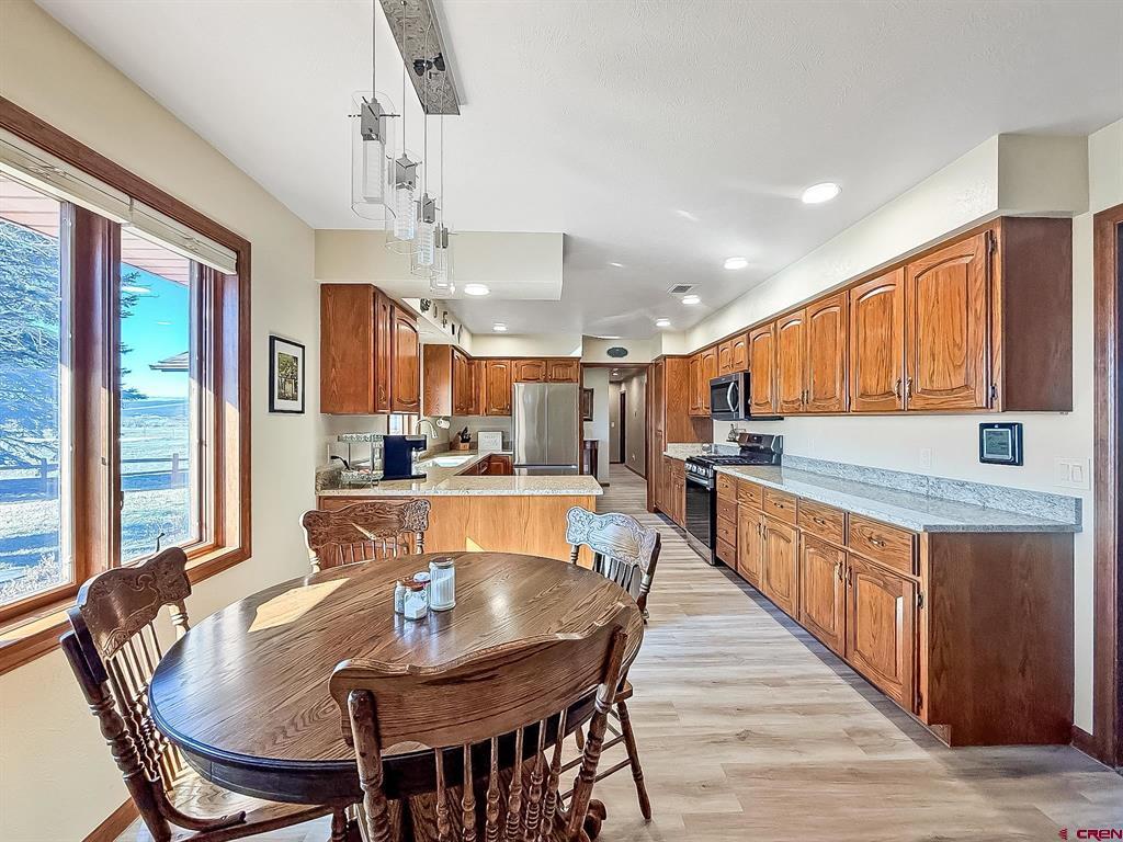 8806 Cottonwood Lane