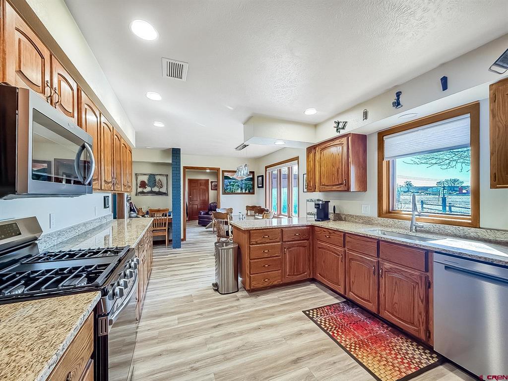 8806 Cottonwood Lane