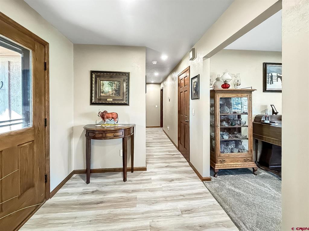 8806 Cottonwood Lane