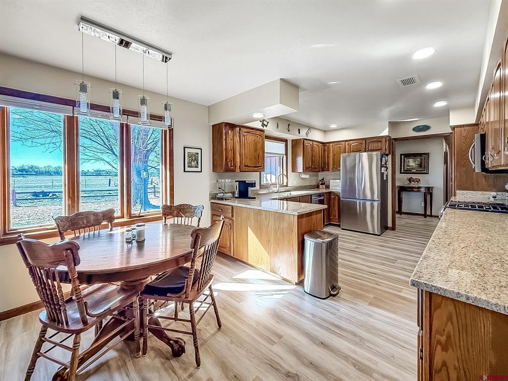 8806 Cottonwood Lane