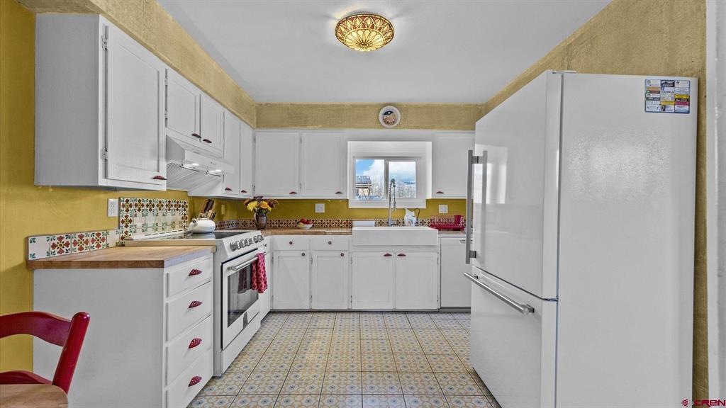 1222 3rd Street
