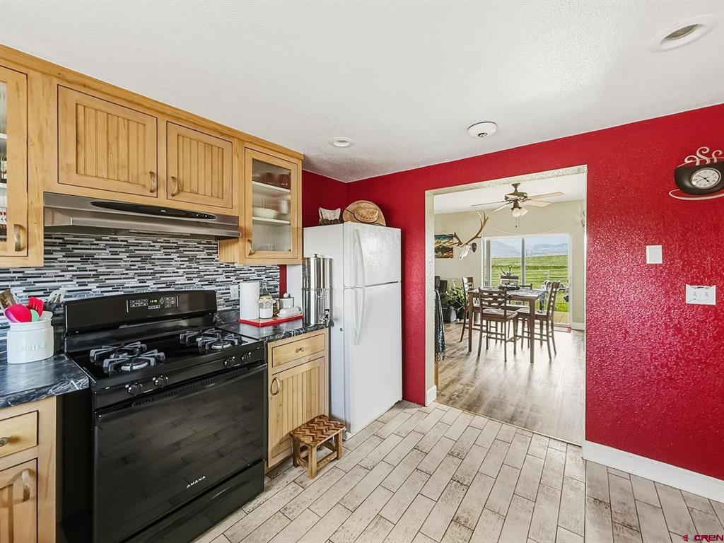 36432 Fruitland Mesa Road