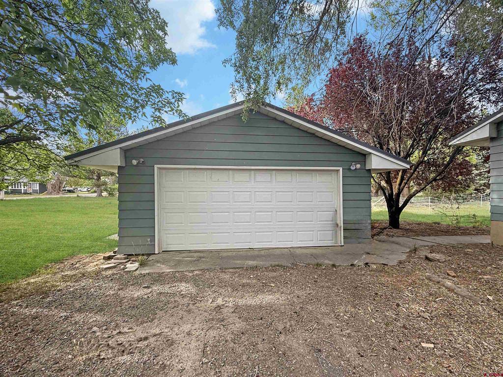 10944 3500 Road