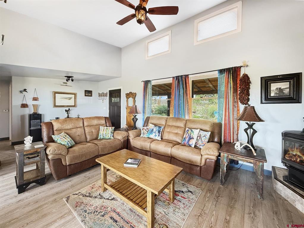 31807 B50 Road