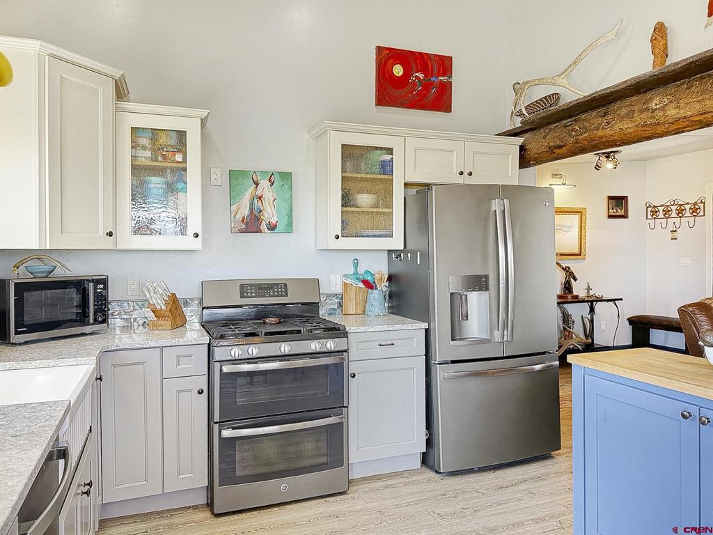 31807 B50 Road