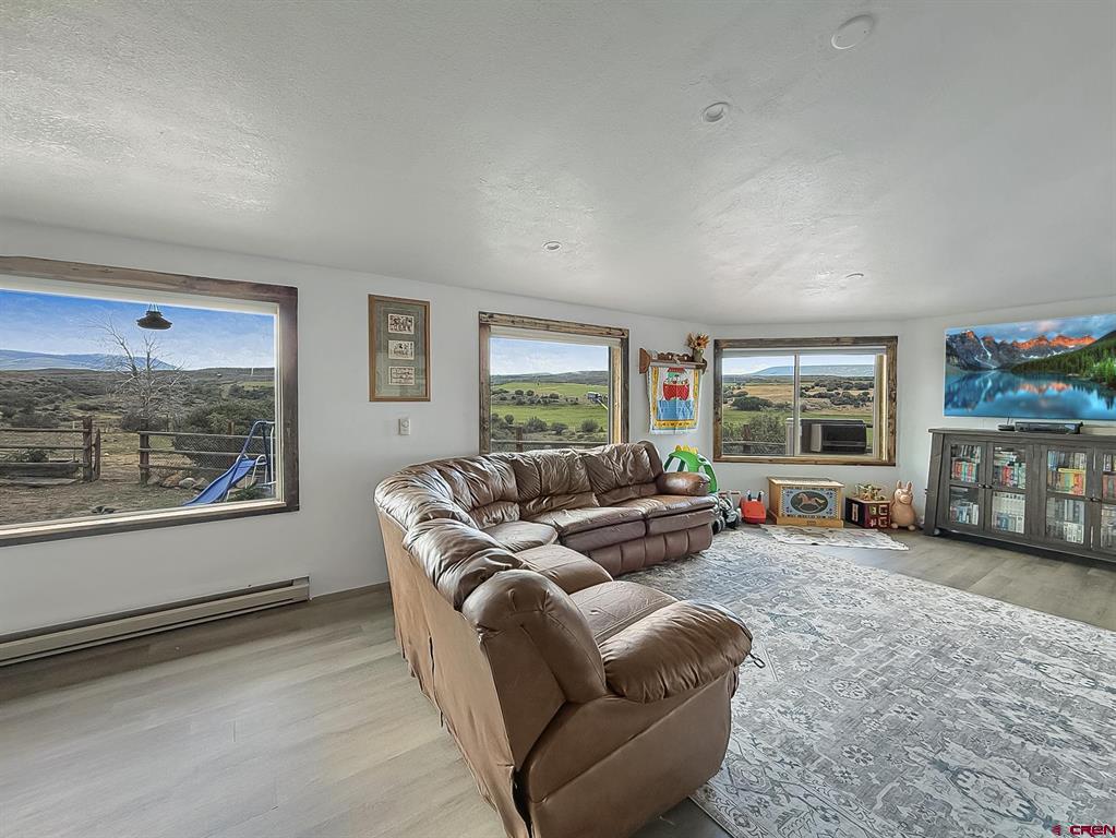 81438 Highway 92