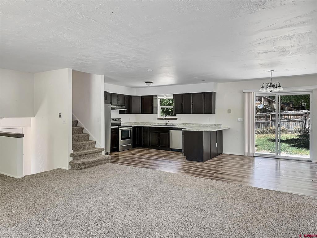 17 Alder Drive