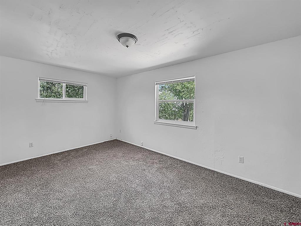 17 Alder Drive