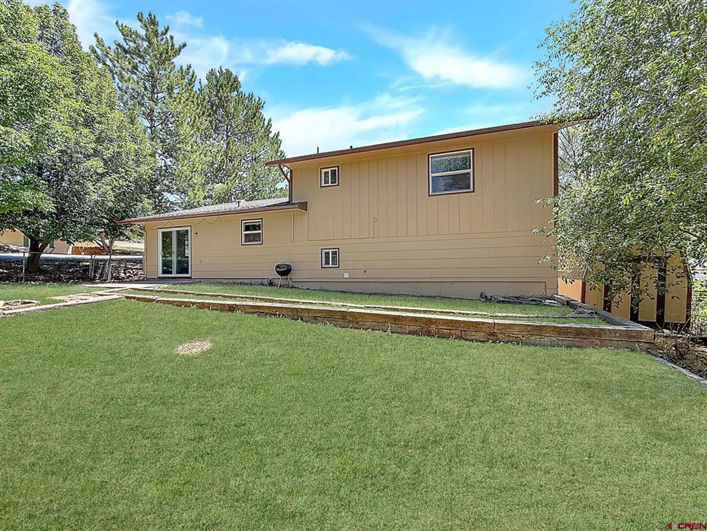 17 Alder Drive