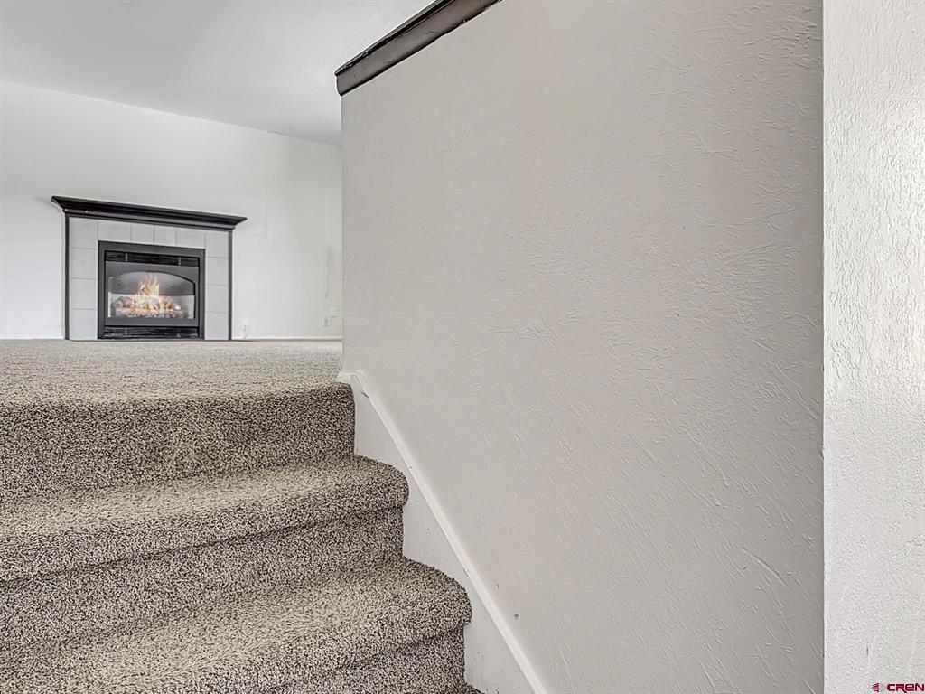 17 Alder Drive