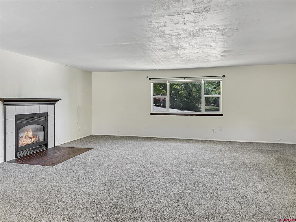 17 Alder Drive