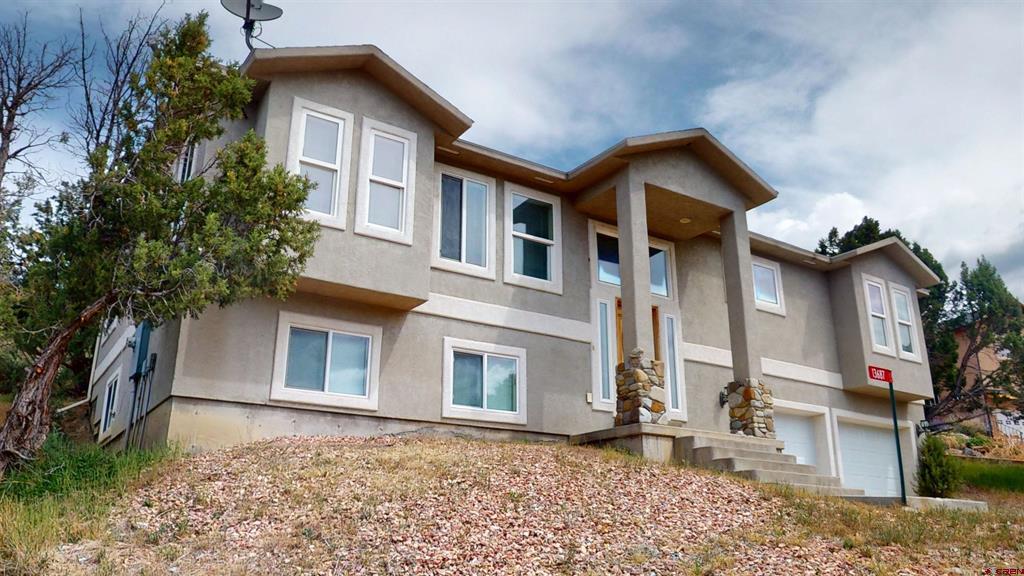 13687 Ragged Mountain Drive