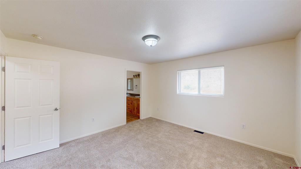 13687 Ragged Mountain Drive