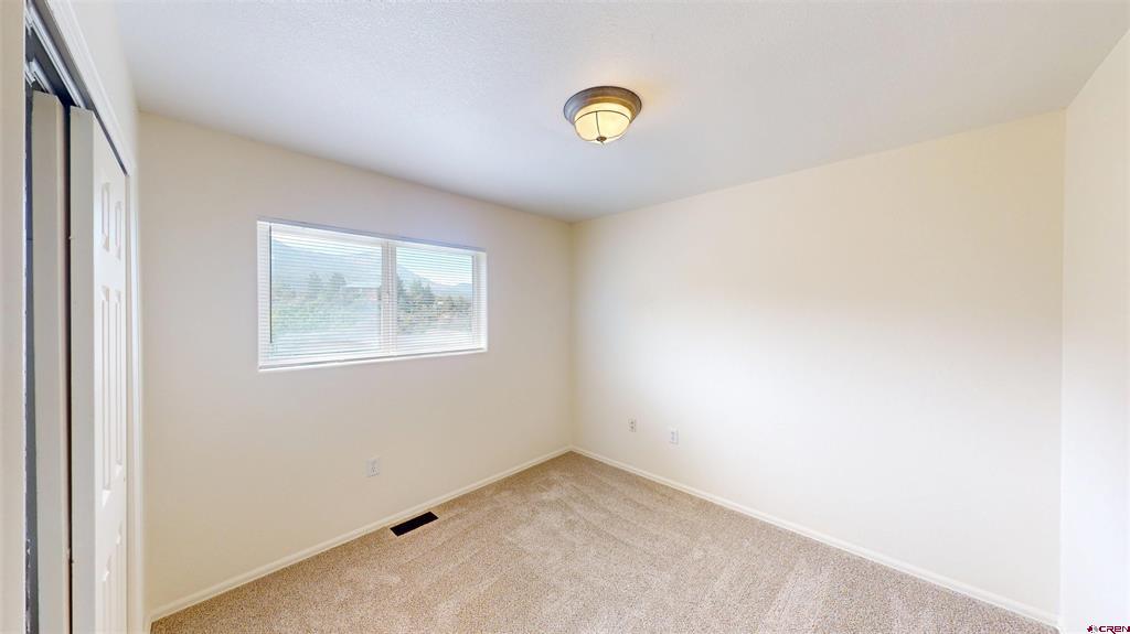 13687 Ragged Mountain Drive