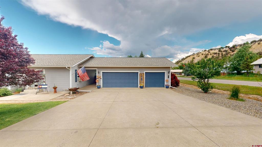 13571 Ragged Mountain Drive